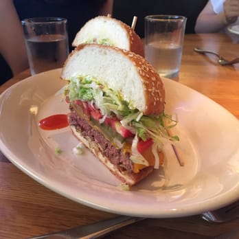 R+D Kitchen - Cheese Burger - New American Near Me - Yountville, California R+D Kitchen - Cheese Burger - New American Near Me - Yountville, California