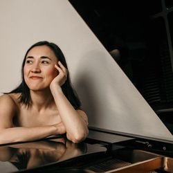 Hanna Aparo Piano Studio