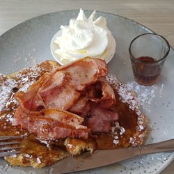 Bayaroma - OMG!! Decadent to the max. French croissant