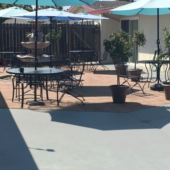 La Palma Nursing Center - Skilled Nursing Near Me - Anaheim, California