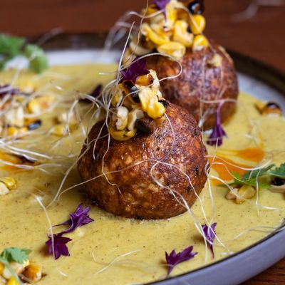 Curryish Tavern by null