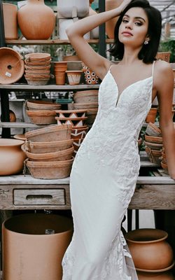 Angela's Bridal by null
