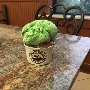Blue Bell Creameries - Ice Cream & Frozen Yogurt Near Me - Brenham, Texas Blue Bell Creameries - Ice Cream & Frozen Yogurt Near Me - Brenham, Texas