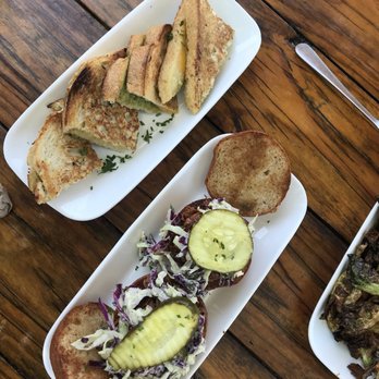 Seabirds Kitchen - Grilled cheese and Jackfruit sliders - Vegan Near Me - Costa Mesa, California