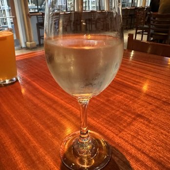 Coronado Brewing - Sauvignon Blanc - Brewpubs Near Me - San Diego, California Coronado Brewing - Sauvignon Blanc - Brewpubs Near Me - San Diego, California