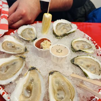The Highroller Lobster - Raw Oysters - Seafood Near Me - Portland, Maine The Highroller Lobster - Raw Oysters - Seafood Near Me - Portland, Maine