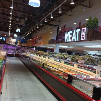 Jmart - It is spacious! - International Grocery Near Me - Brooklyn, New York