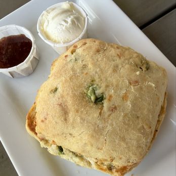 Over Easy - Goodyear - Breakfast sandwich - Breakfast & Brunch Near Me - Goodyear, Arizona Over Easy - Goodyear - Breakfast sandwich - Breakfast & Brunch Near Me - Goodyear, Arizona