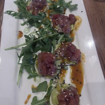 Ferraro's Restaurant - Tuna crisp - Pizza Near Me - Westfield, New Jersey Ferraro's Restaurant - Tuna crisp - Pizza Near Me - Westfield, New Jersey