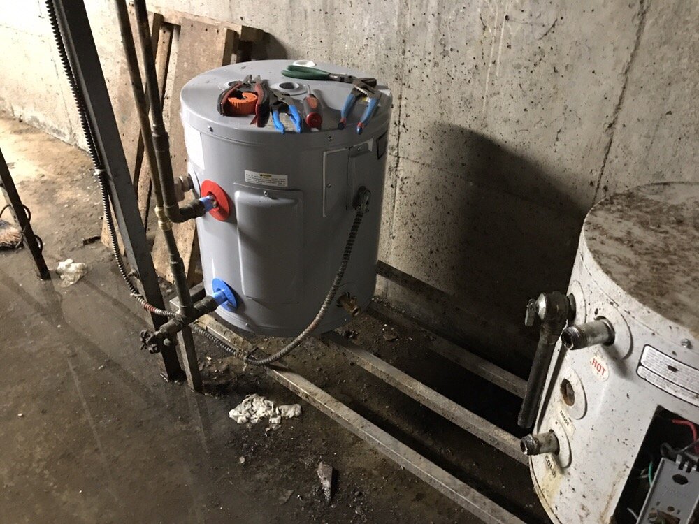 Slide of First Response Plumber