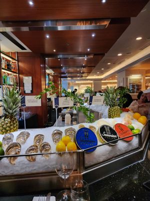 The Oceanaire Seafood Room by null