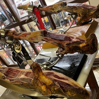 La Pineda - Iberico - Spanish Near Me - Barcelona, B