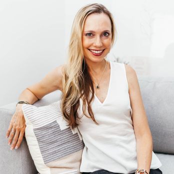 Jen Broyles Wellness - Hi, I'm Jen! I'm a therapeutic breathwork coach, holistic health coach, and essential oils specialist. - Health Coach Near Me Jen Broyles Wellness - Hi, I'm Jen! I'm a therapeutic breathwork coach, holistic health coach, and essential oils specialist. - Health Coach Near Me
