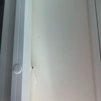 Excellent Blinds and Shutters - Crack the installation team ignored - Shades & Blinds Near Me - Ontario, California