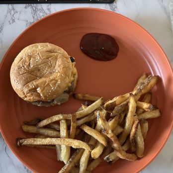 Five Guys - Little cheeseburger with fries - Burgers Near Me - Mckinney, Texas Five Guys - Little cheeseburger with fries - Burgers Near Me - Mckinney, Texas