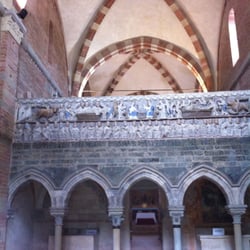 Abbazia di Santa Maria di Vezzolano