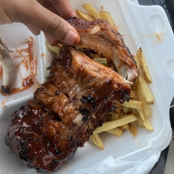 Phil's BBQ - ribs - Barbeque Near Me - San Diego, California