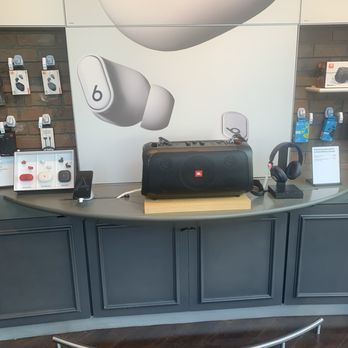 Verizon - Mobile Phones Near Me - Wallingford, Connecticut