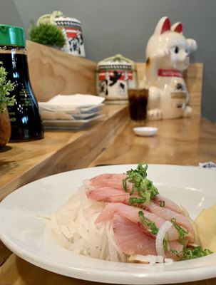 Ugly Tuna Sushi by null