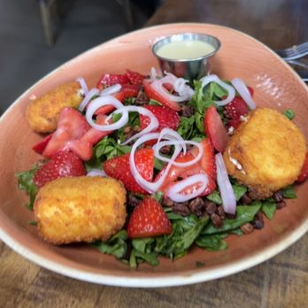 Le Papagayo - Breakfast & Brunch Near Me - Encinitas, California Le Papagayo - Breakfast & Brunch Near Me - Encinitas, California