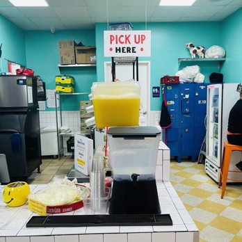 Sonoratown - Pick up area - Mexican Near Me - Los Angeles, California