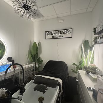 One and Hana - Hair Salons Near Me - Dallas, Texas