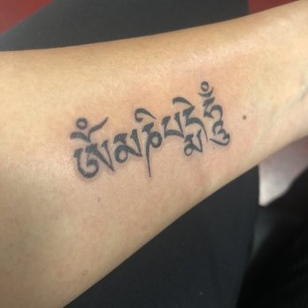 Royalty Tattoo Collective - Tattoo Near Me - Burlingame, California