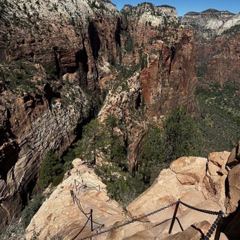 Angel's Landing - Hiking Near Me - Springdale, Utah