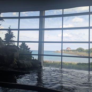 Shedd Aquarium - Aquariums Near Me - Chicago, Illinois Shedd Aquarium - Aquariums Near Me - Chicago, Illinois
