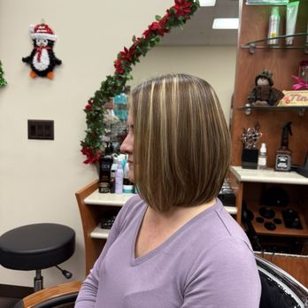 Classy Cuts - My haircut - Hair Salons Near Me - Bonney Lake, Washington