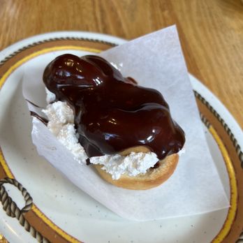 Country Hearth - Freshly made eclair - Bakeries Near Me - Cedarville, California Country Hearth - Freshly made eclair - Bakeries Near Me - Cedarville, California