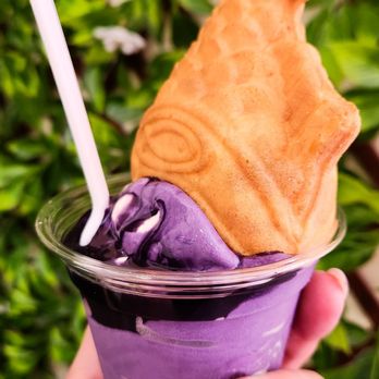 Nummy Yummy - Ube swirl and custard filled tayaki with condensed ube - Desserts Near Me - Fresno, California Nummy Yummy - Ube swirl and custard filled tayaki with condensed ube - Desserts Near Me - Fresno, California