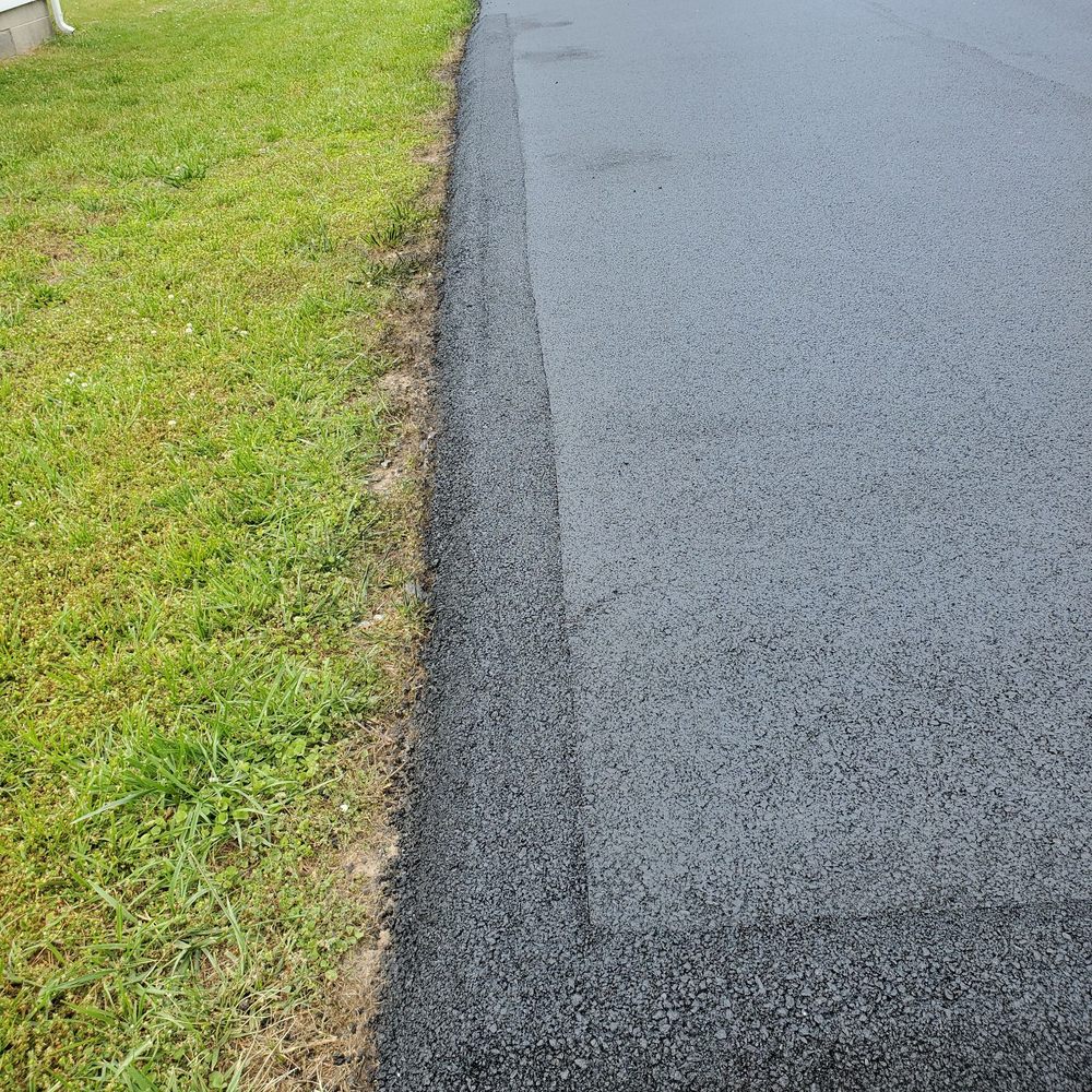 JD Asphalt - Edge that was crumbling was repaired. - Masonry/Concrete Near Me - Milford, Delaware JD Asphalt - Edge that was crumbling was repaired. - Masonry/Concrete Near Me - Milford, Delaware