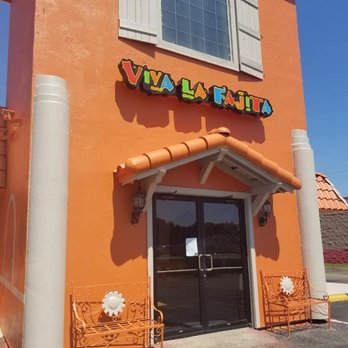 Fernando's - outside front - Mexican Near Me - Magee, Mississippi