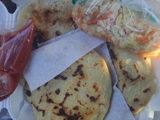 Las Palmas Bakery & Pupusas by null
