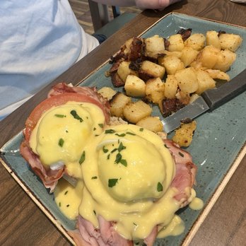 First Watch - Eggs Benedict - Breakfast & Brunch Near Me - Wildwood, Florida
