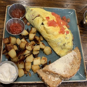 First Watch - The Works omelet - no cheese and sour cream on the side - Breakfast & Brunch Near Me - Katy, Texas First Watch - The Works omelet - no cheese and sour cream on the side - Breakfast & Brunch Near Me - Katy, Texas