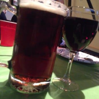 PT's Gold - Happy hour - Sports Bars Near Me - Las Vegas, Nevada