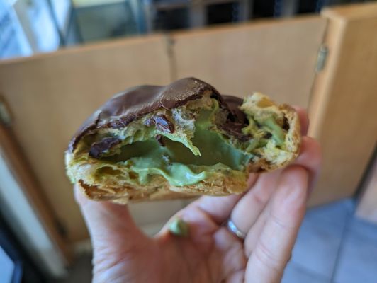 Beard Papa's by null