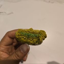 Le Macaron French Pastries - Macaron- pistachio