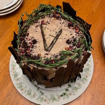 Ironwood Vegan Bakery - Chocolate cake with mocha frosting - Vegan Near Me Ironwood Vegan Bakery - Chocolate cake with mocha frosting - Vegan Near Me