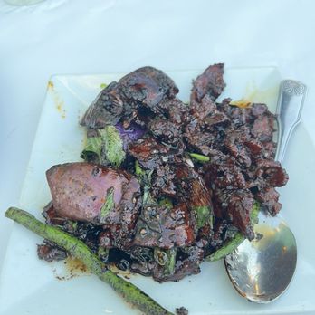 Banana Leaf Restaurant - Eggplant with beef slice and green beans! SO GOOD and  FLAVORFUL! - Singaporean Near Me - Milpitas, California