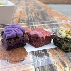 Nadi’s confections - Dessert bars