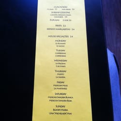 Uno Mas Taqueria y Cantina - Happy hour