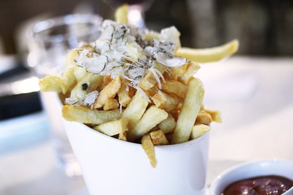 Wally's Beverly Hills by null