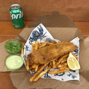 MARKET Seafood Eatery - FISH AND CHIPS - Seafood Near Me - Edmonds, Washington