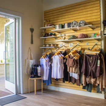 LiveMetta Pilates - Yoga Near Me - Laguna Beach, California LiveMetta Pilates - Yoga Near Me - Laguna Beach, California