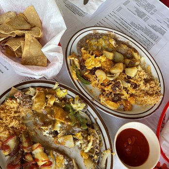 La Paws Restaurant - Machaca and chorizo plate. - Mexican Near Me - Big Bear City, California La Paws Restaurant - Machaca and chorizo plate. - Mexican Near Me - Big Bear City, California