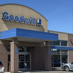 Goodwill Ypsilanti - Outside