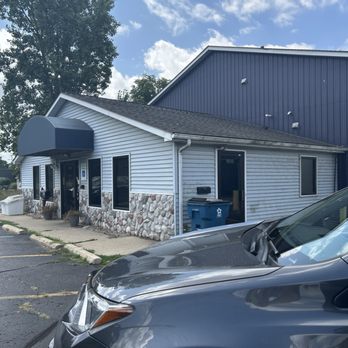 The Dog Dive - The Dog Dive's building. - Pet Services Near Me - Kalamazoo, Michigan The Dog Dive - The Dog Dive's building. - Pet Services Near Me - Kalamazoo, Michigan